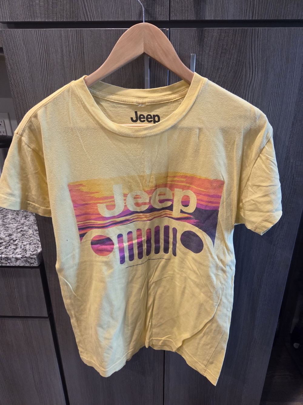 Jeep Womens Yellow Jeep Graphic Tee S/M